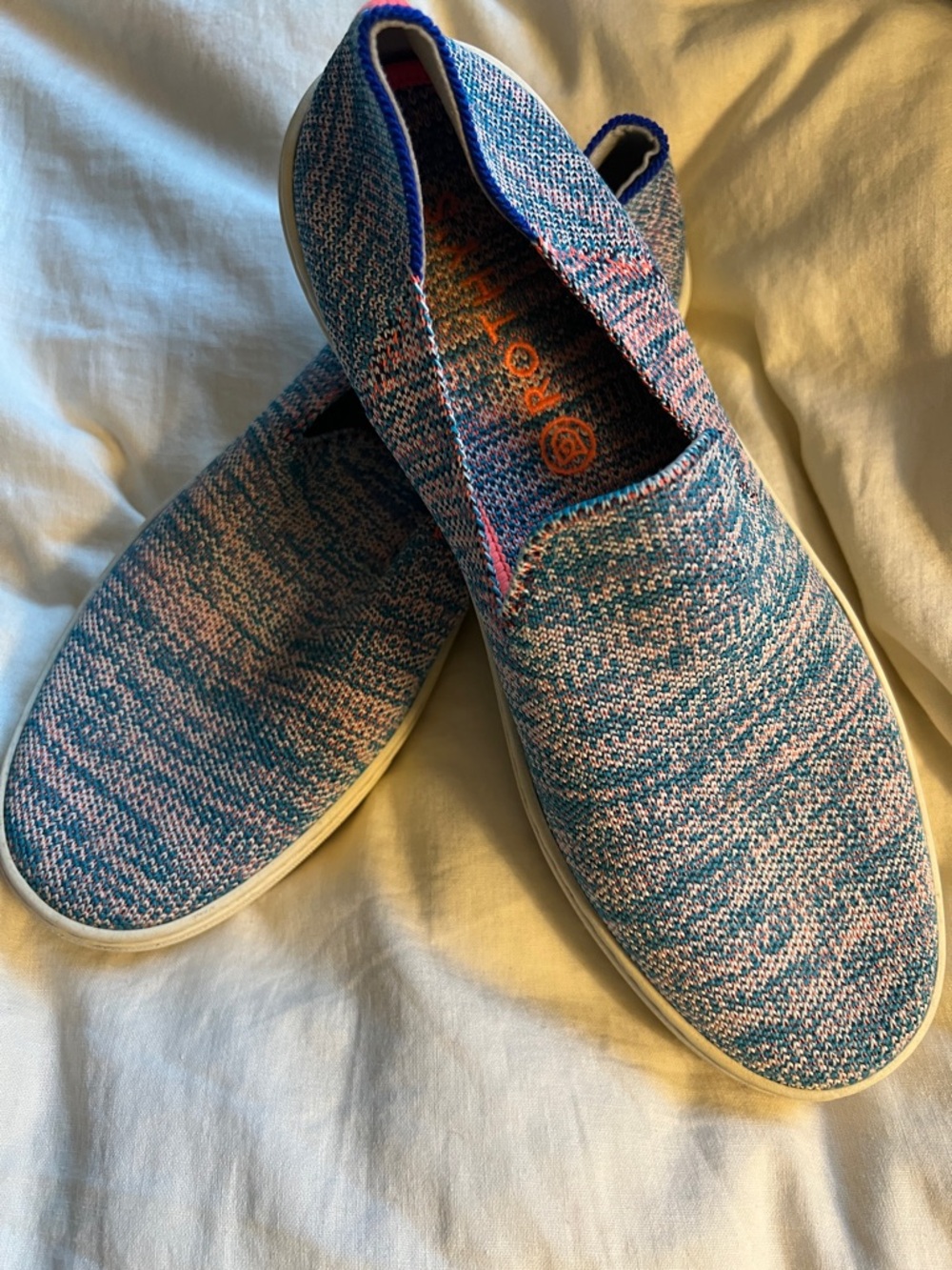 Rothy's “ Sneakers” Blue and Pink Knit Slip-On Womens 9.5